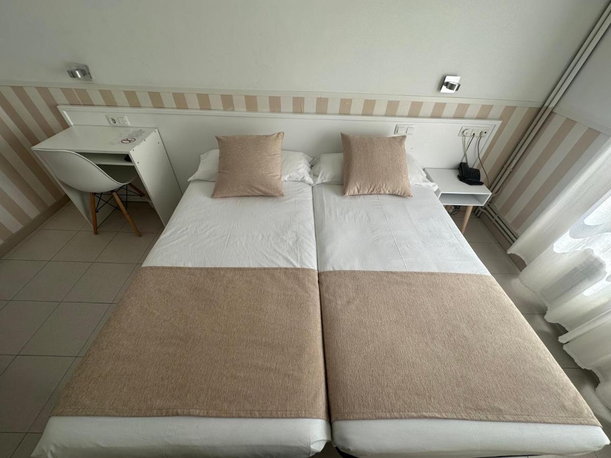 Hotel Torino Масноу Екстер'єр фото